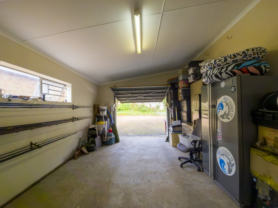 3 Bedroom Property for Sale in Stilbaai Wes Western Cape